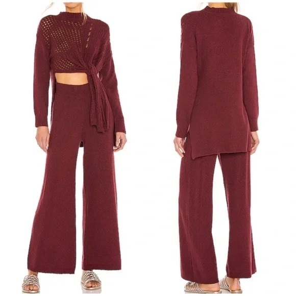 Free People Harper Set in Pretty Berry Small - Picture 2 of 6